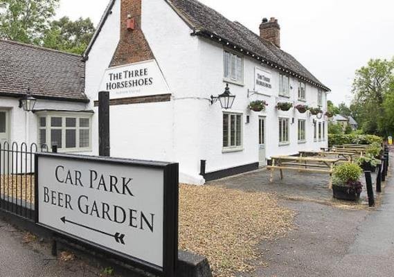three horseshoes norton